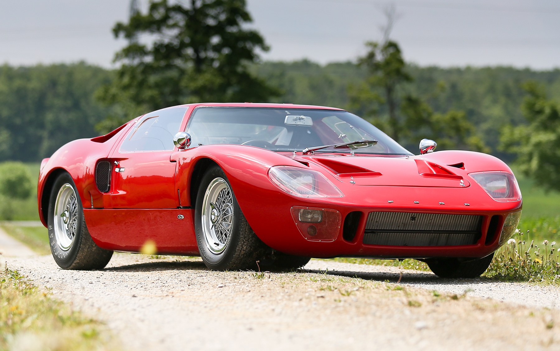 Amazon | □EAGLE RACE FORD 1/18 フォード GT40 RED ダイ